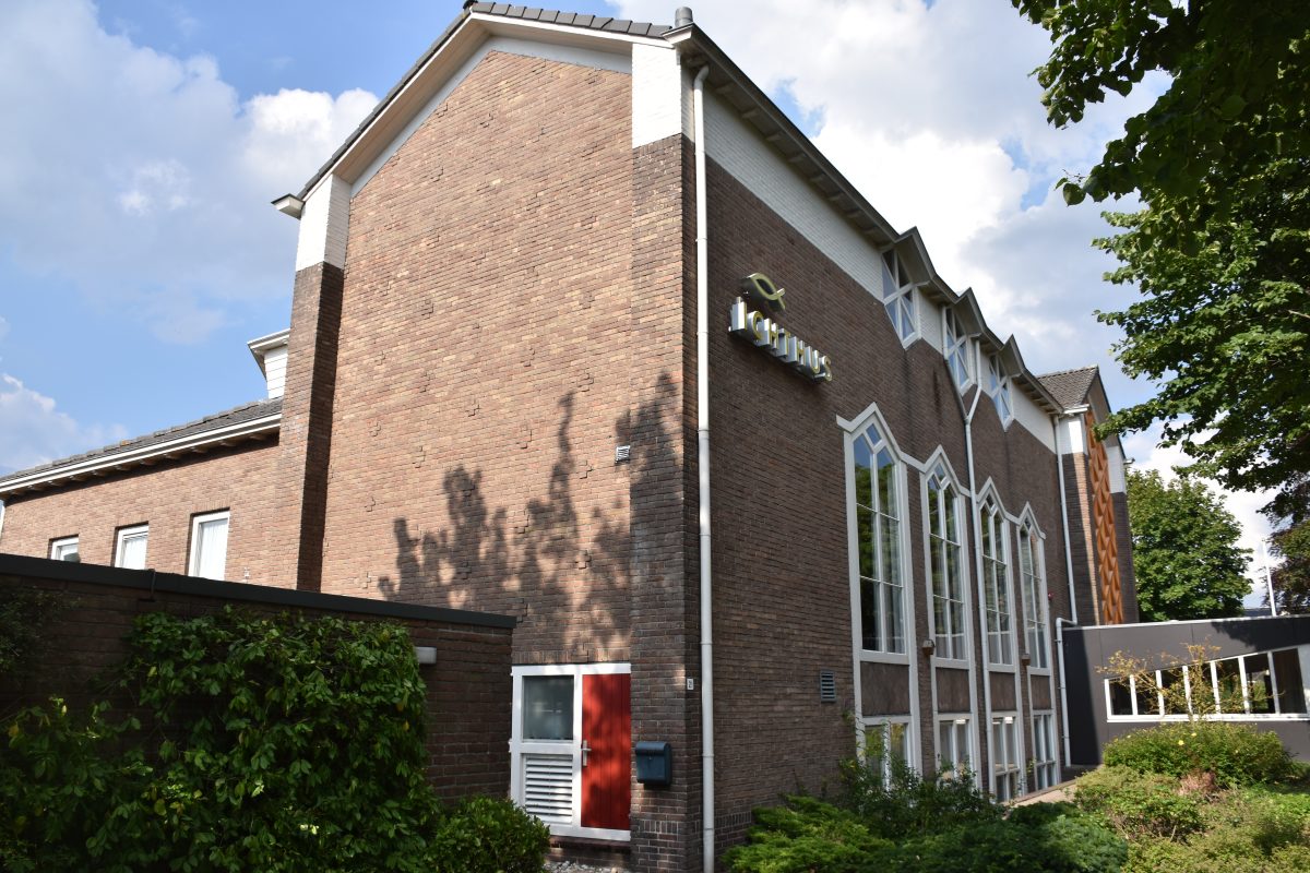 Ichthus kerk Emmen, Kerken
